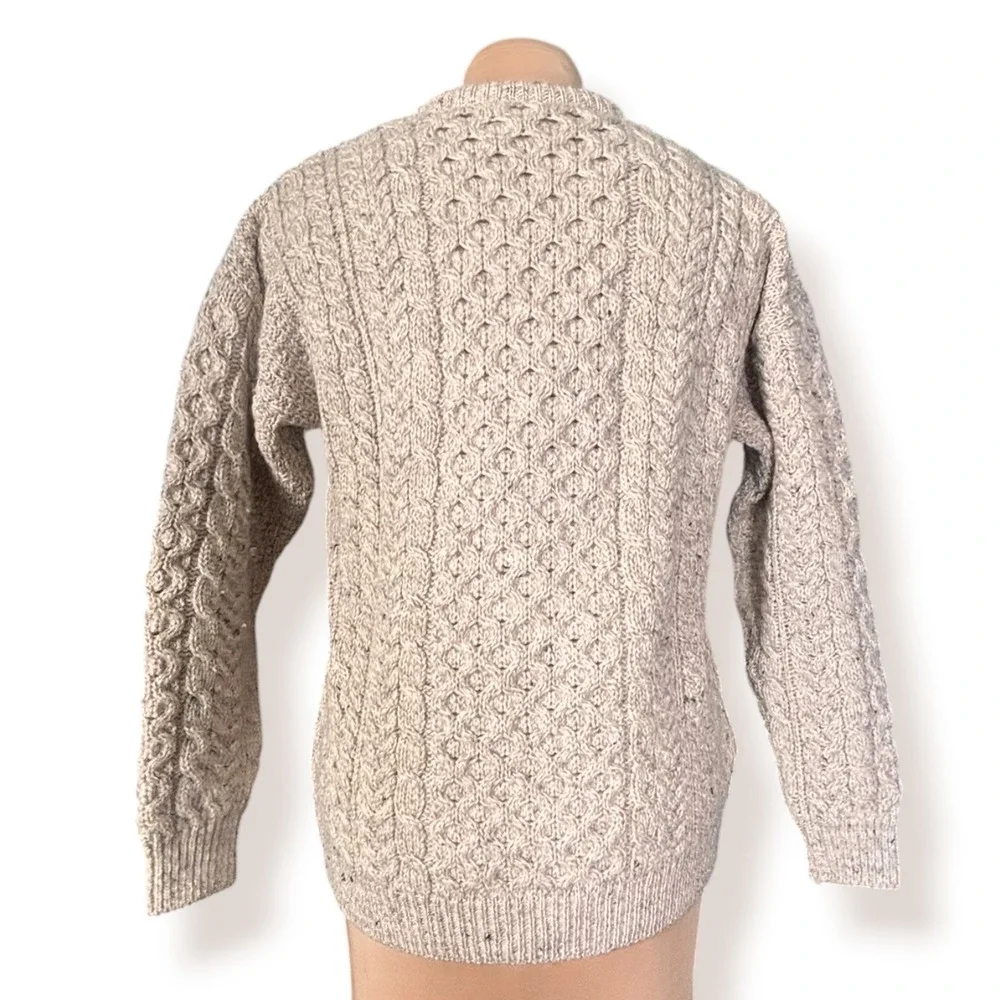 Vintage Carraig Donn Irish Aran Wool Cable Knit Fisherman Sweater Small Heritage